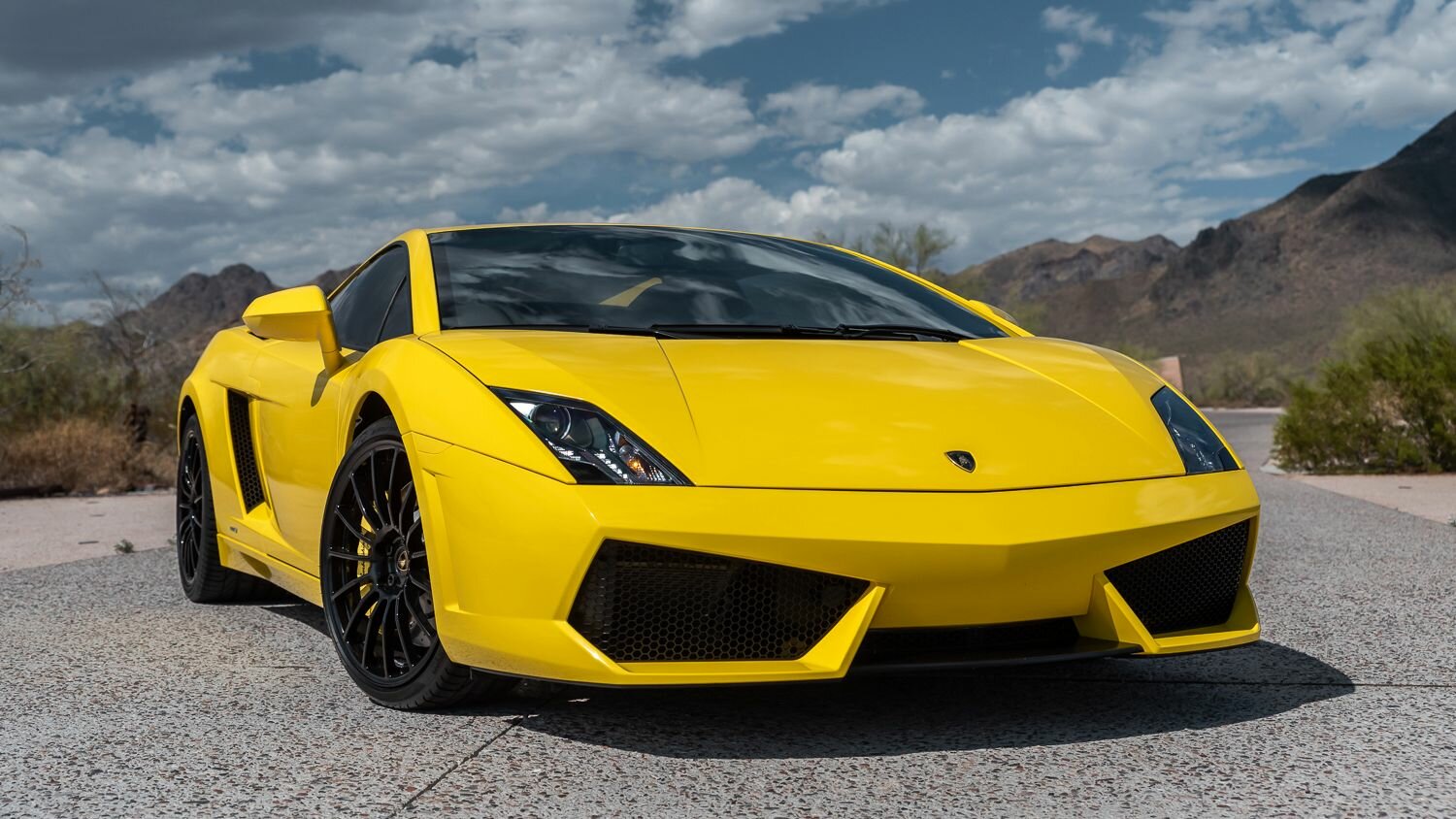 Семилетний Lamborghini Gallardo с пробегом продали по цене нового Huracan. Потому что он редкий
