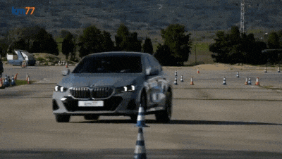 BMW i5 прошёл «лосиный тест» хуже более тяжёлого и высокого BMW XM