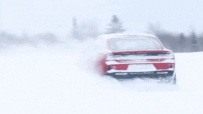 Dodge показал, как электрический Charger ведёт себя на снегу