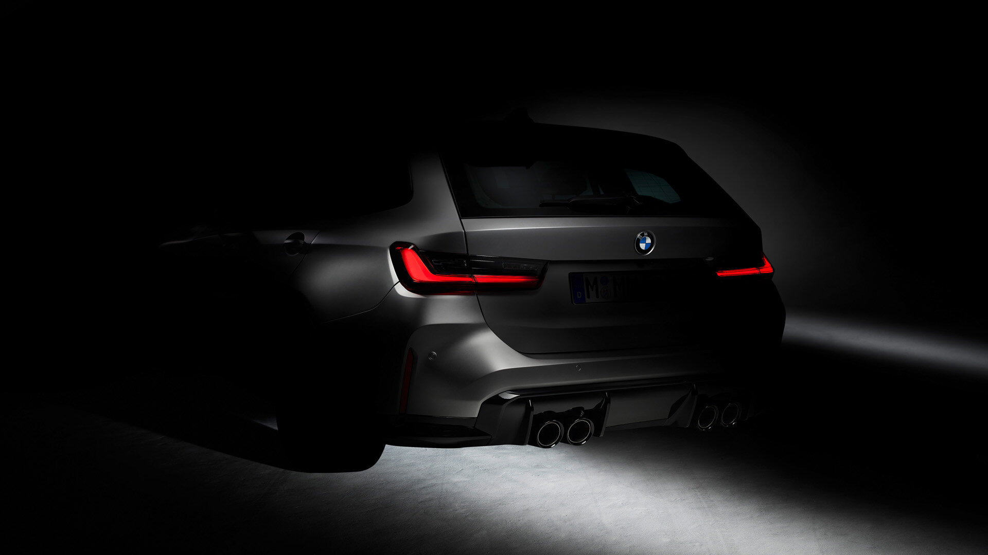 Стали известны сроки премьеры суперуниверсала BMW M3 Touring