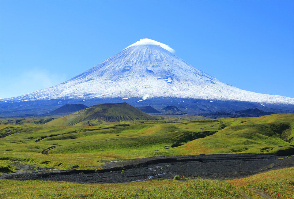 Хотя Ключевскому вулкану примерно 7000 лет, «старик» и не думает уходить на покой.