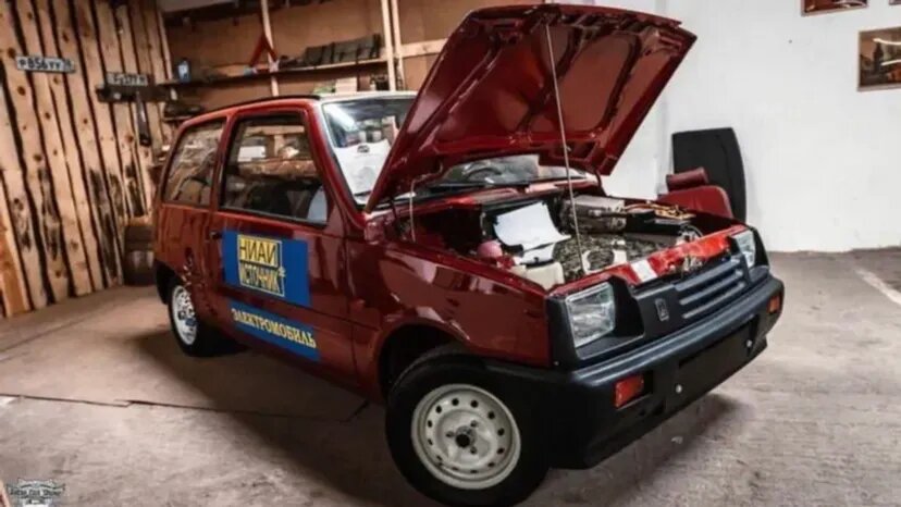 На Авто.ру продают электрическую «Оку» из 1990-х. Таких было всего 20