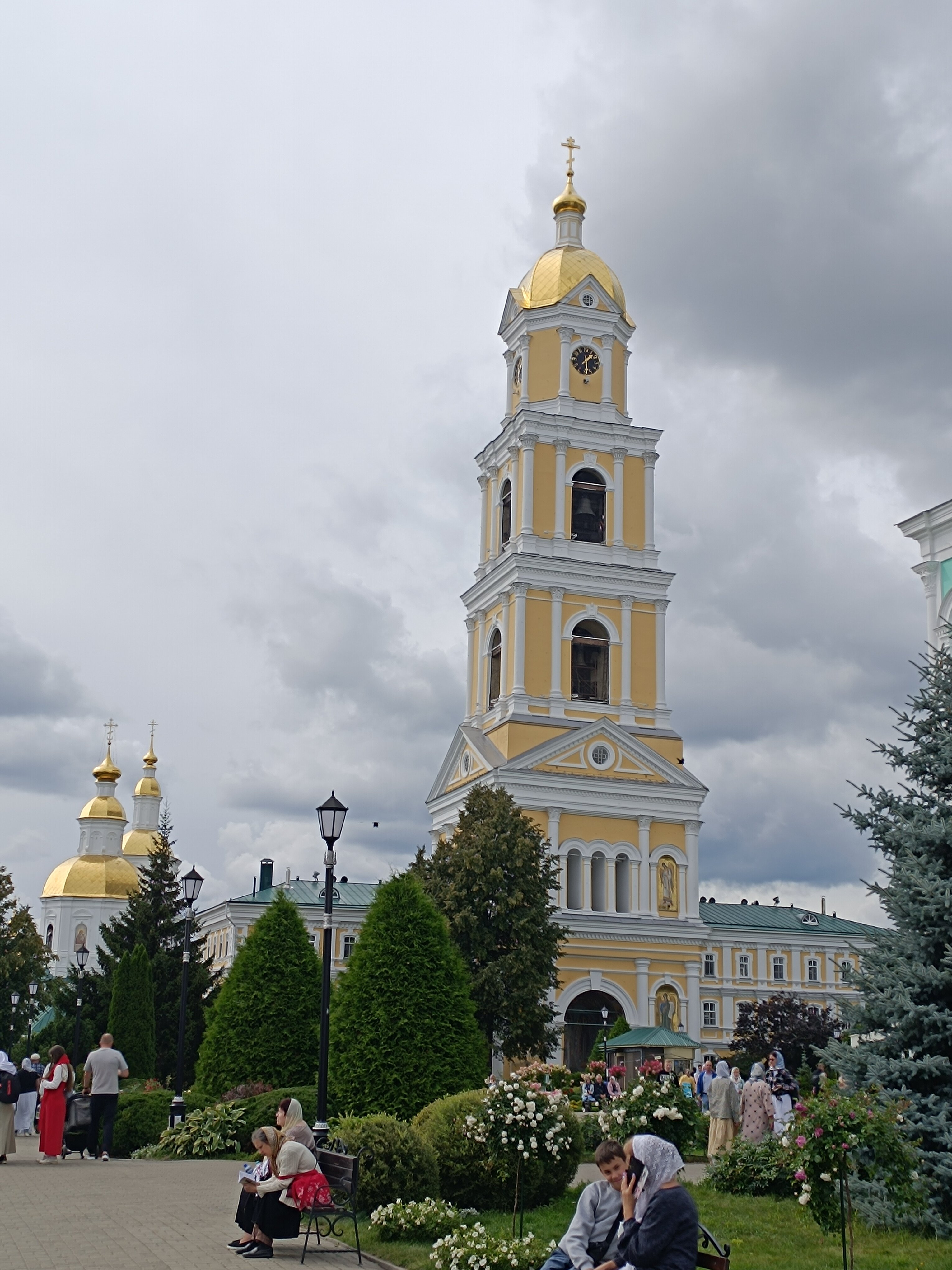 Колокольня пятиярусная
