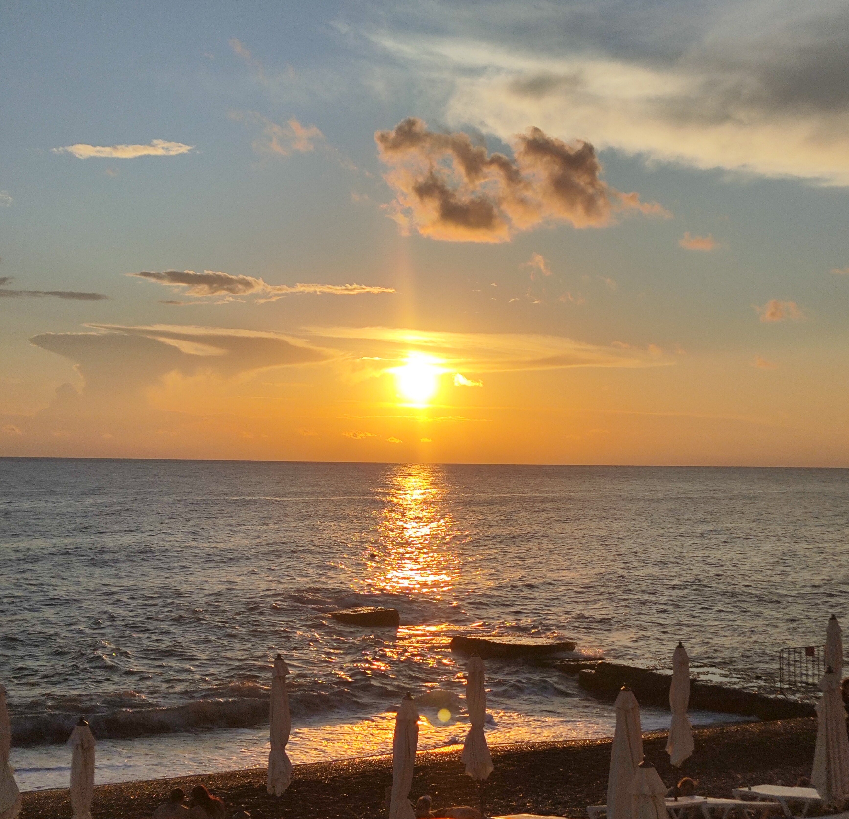 На юг из Екатеринбурга: наш спонтанный мини-отпуск в Сириусе и Адлере