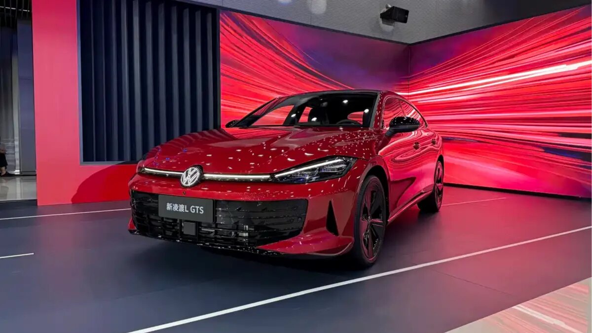 В Китае показали лифтбек Volkswagen Lamando L с мотором от Golf GTI