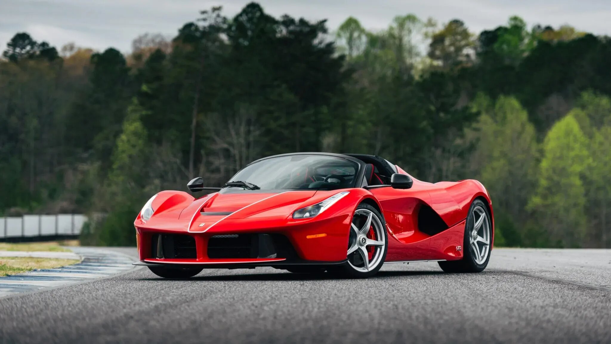 Редкая Ferrari на аукционе за 16 минут подорожала втрое