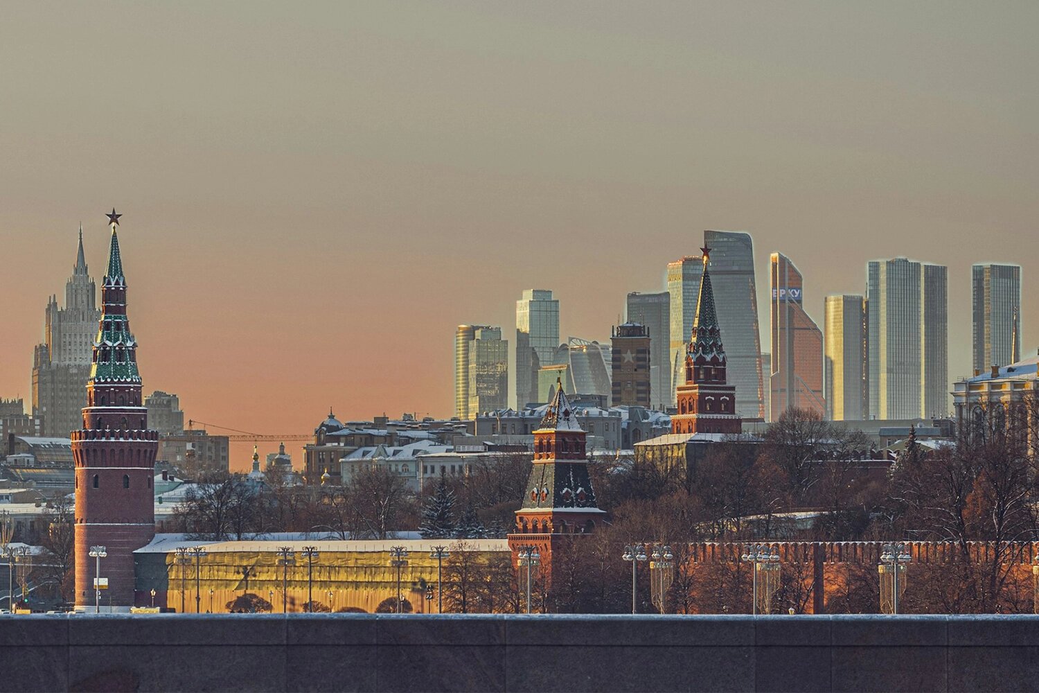 Квадратный метр в новостройках «старой» Москвы подорожал почти до 800 тысяч рублей