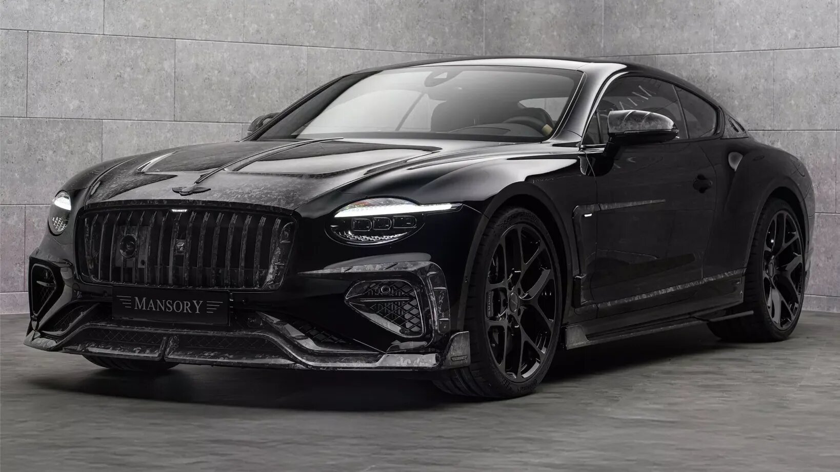 В Mansory украсили новый Bentley Continental GT кованым карбоном