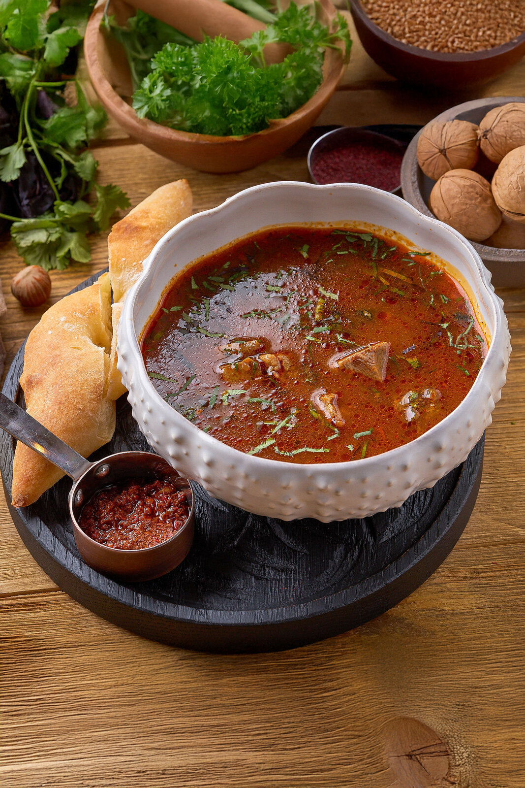 Харчо с говяжьей грудинкой