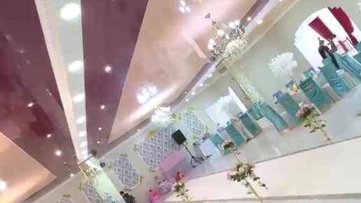 Фотодағы алтын төбе мен лашын