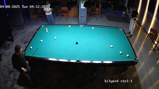 Жапон әйелі жапондық әйелмен жыныстық қатынасқа түскен.