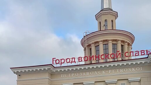 Құл қызды жалайды