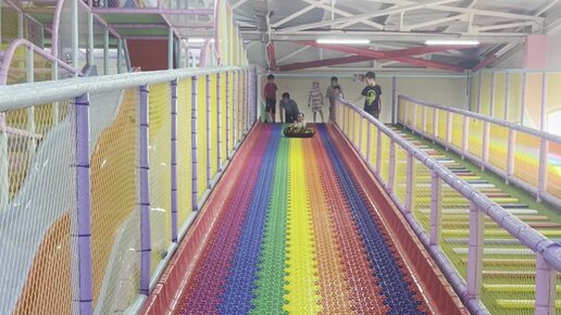 Дискотекада ойнады