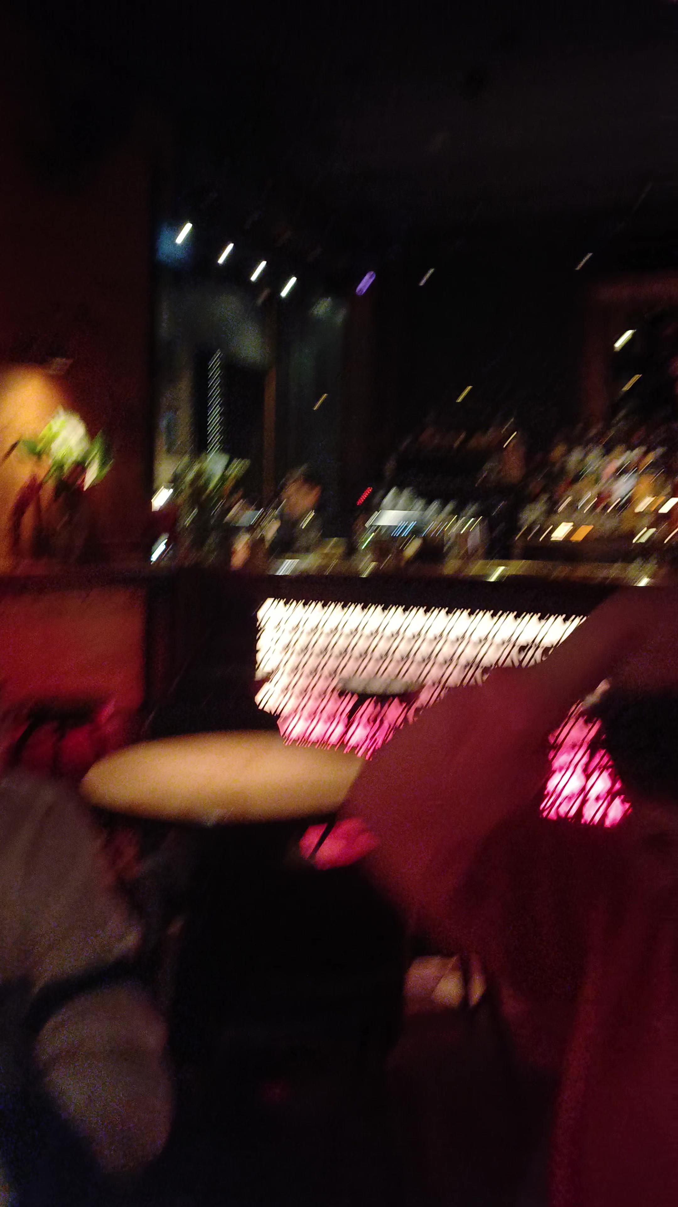 Yalangoch Winx rasmlarini koring