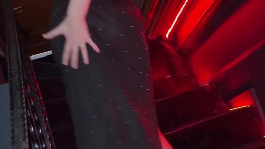 Мен өз қолымды сордым