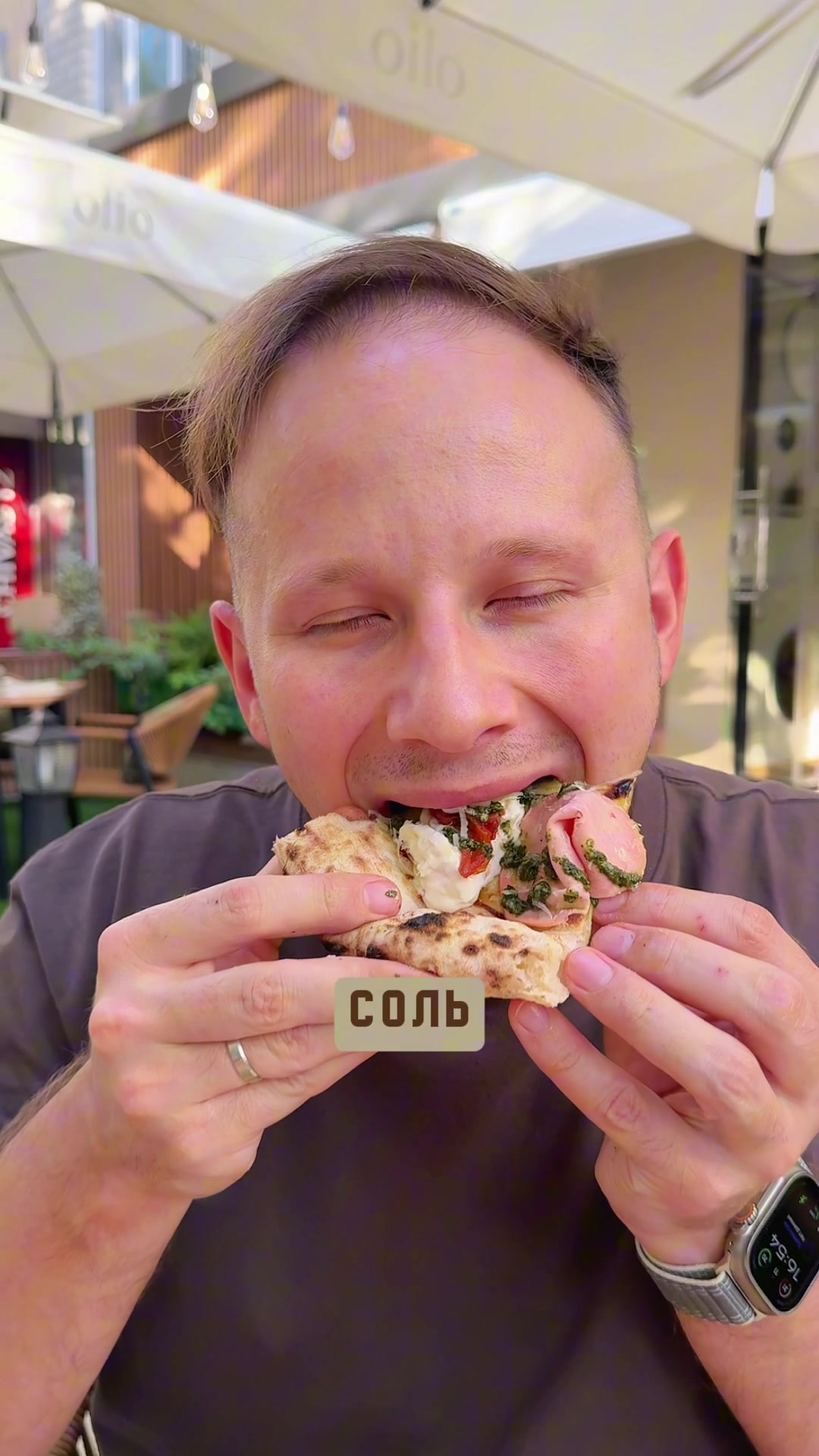 Pizza foto orqali jinsiy olatni