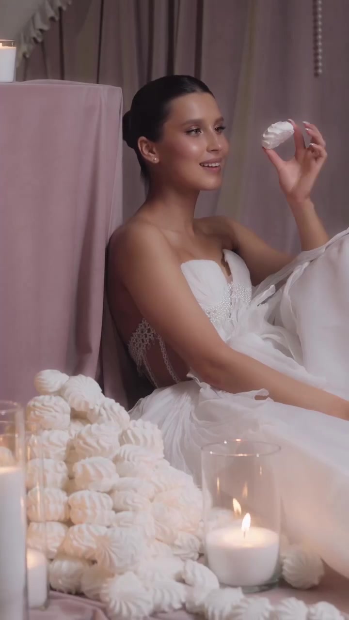 Jinsiy aloqa uchun qisqa yubkalar