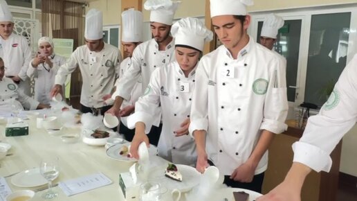 Ichki kiyim va paypoqlarda sikish