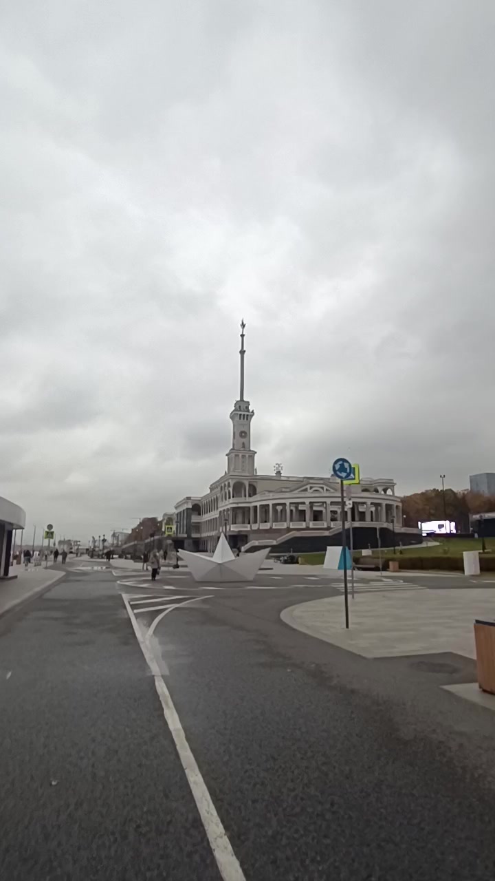 Katta, osib ketgan, ajin bosgan, amchik surati