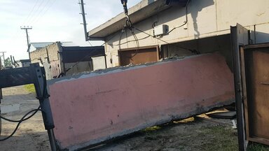 реконструкция горожа 2 горожа соединяли под один плюс крыша  пол под маяк