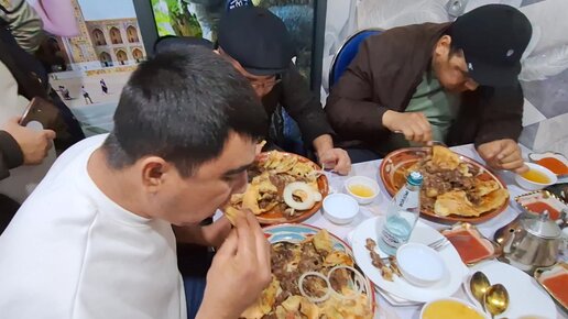 Masseur bilan yashirin kamerali jinsiy aloqa