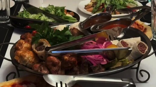 Интимдік кабиналары бар мейрамхана