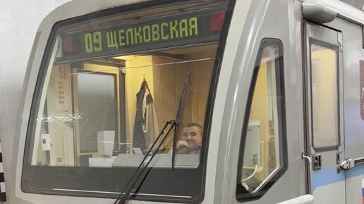 Ijtimoiy tarmoqlardagi qizlar seks videolari