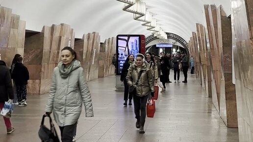 әдемі жалаңаш орыс жігіттері