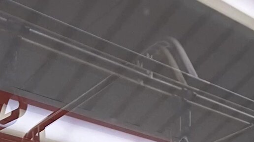 жалаңаш үлкен өткір кеуделер