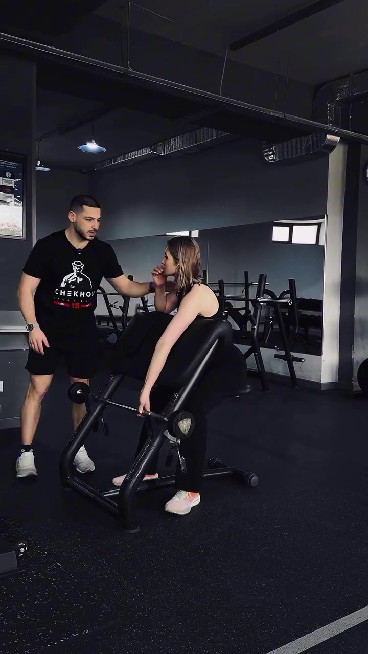 Porno ayol erkakni sikdi