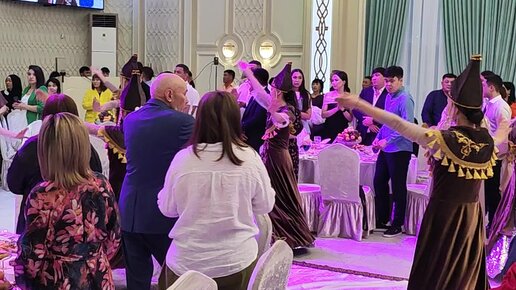 Көліктегі порно бірінен соң бірі