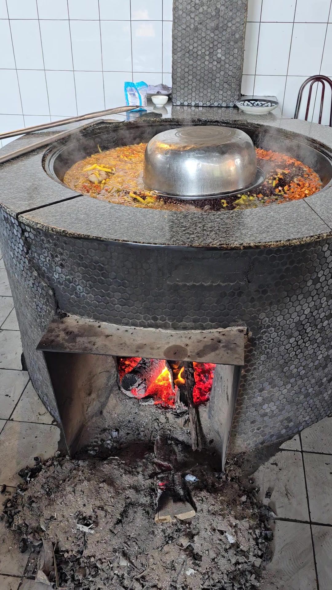 Central Asian Pilaf Center Besh Qozon, restaurant, Tashkent, Iftihor