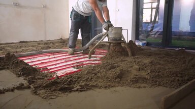 Отзыв по устройсту полусухой стяжки в загородном доме