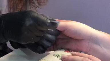 Маникюр