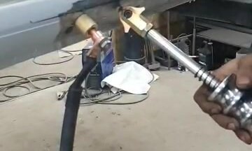 работа спотером , доводка мелких вмятин .