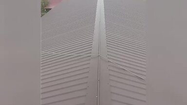 Установка снегозадержателя , обезопасьте Вашу жизнь и конструкции построеные под скатом крыши!