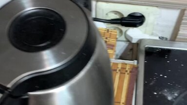 Сгорела вилка на СВЧ, но рядом оказался чайник))
