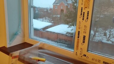 Установка откосов и подоконника Витраж: цвет орех. На мой взгляд это один из самых удачных вариантов цвета.