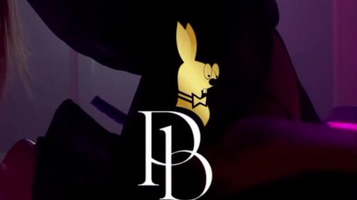 Татуировкасы бар қызыл шашты порно актриса