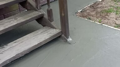 Заливка отмостки