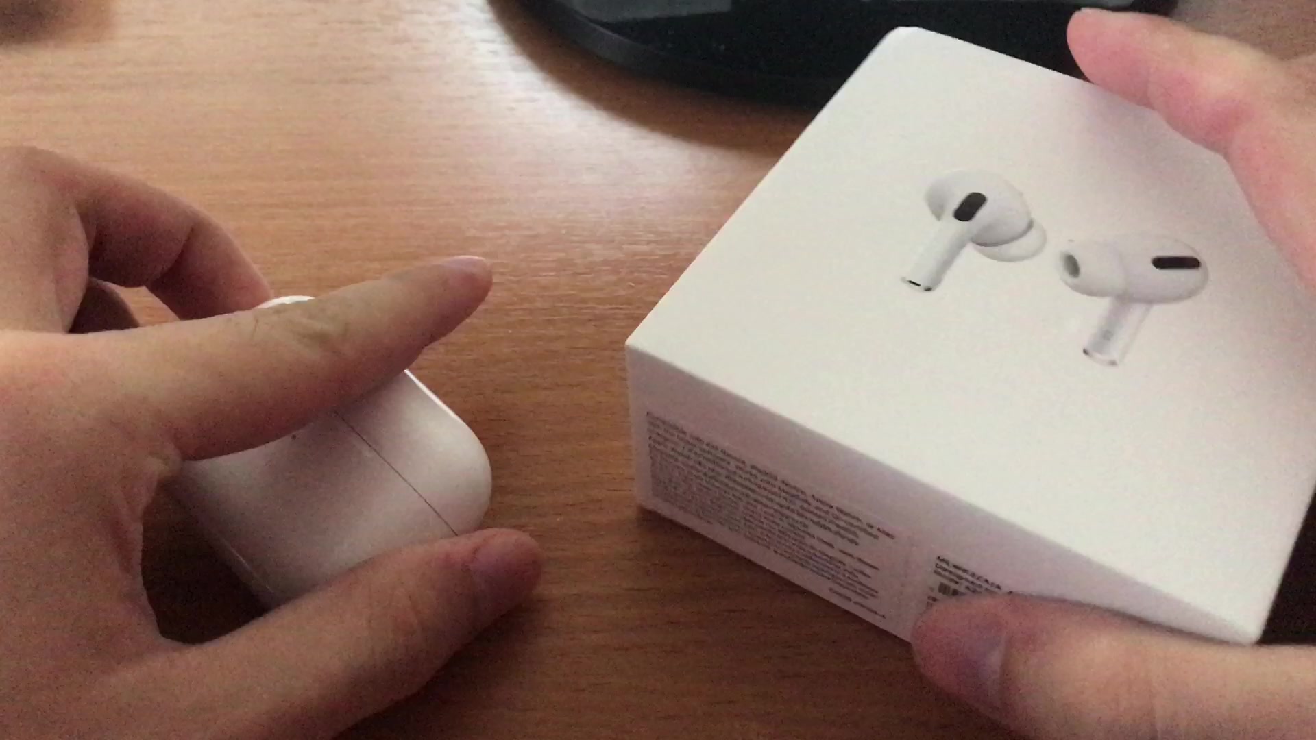 Беспроводные наушники Apple AirPods Pro — купить по низкой цене на ...
