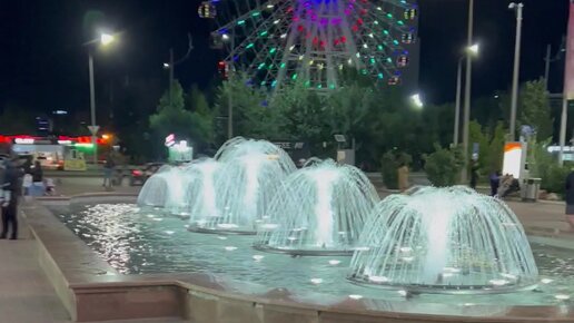 Әйгілі норвегиялық ерлердің қатысуымен бисексуалдық порно көріңіз