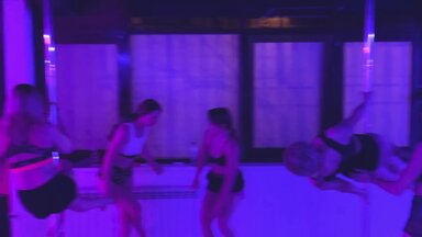Групповые тренировки Pole Dance тренер Кира Куликова студия LEEK DANCE FIT Ставрополь