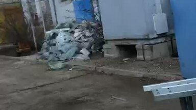Разгрузка стройматериалов