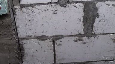 Старая пристройка из ячеистого блока, причины демонтажа