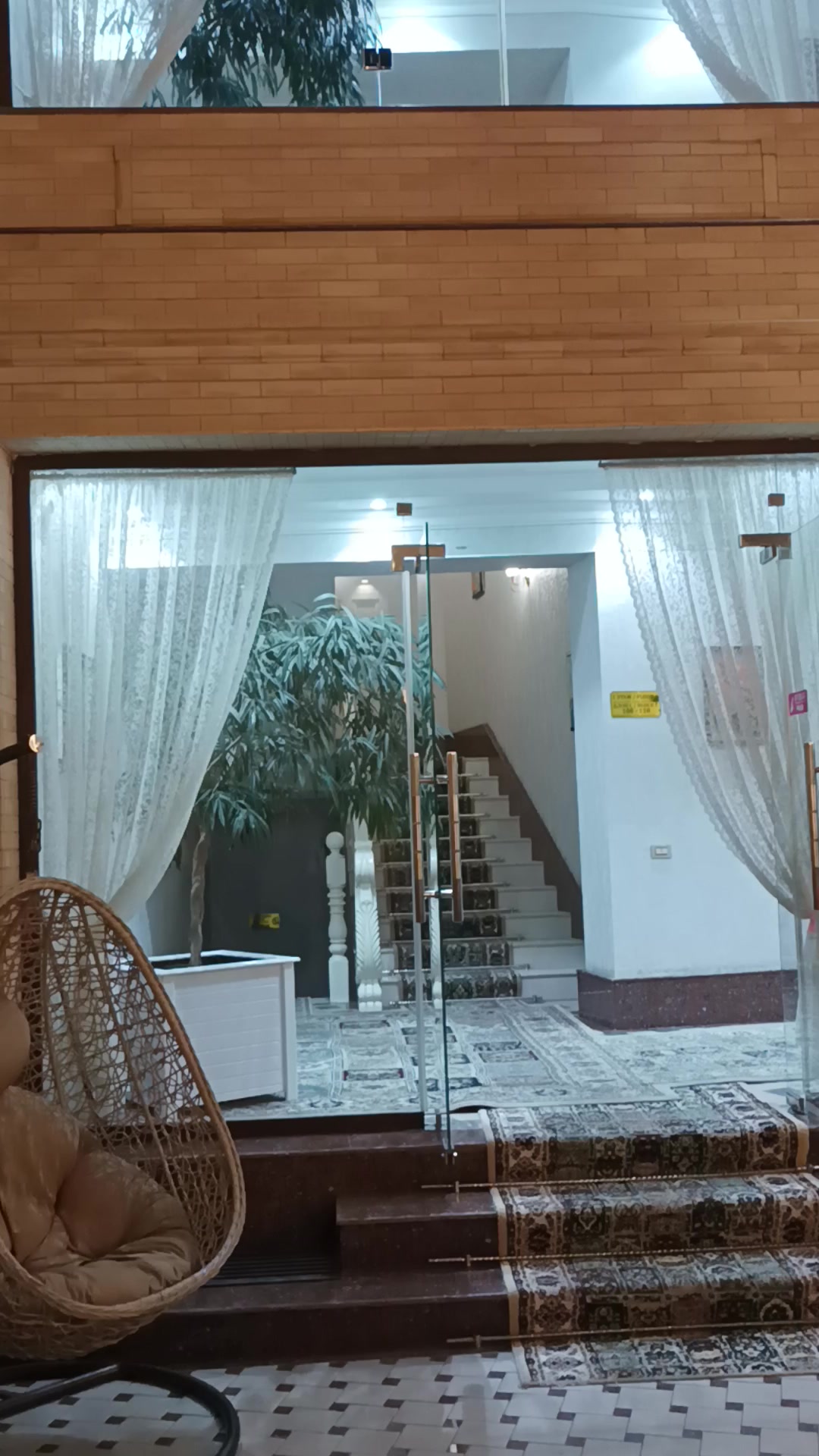 Foydalanuvchilar tomonidan yuklangan havaskor porno