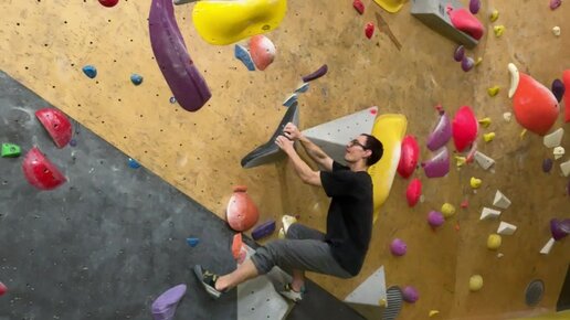 Yalangoch yigitlar kurash fotosuratlari