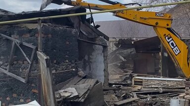 Демонтаж старого дома
