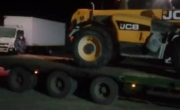 Перевозка jcb погрузчика