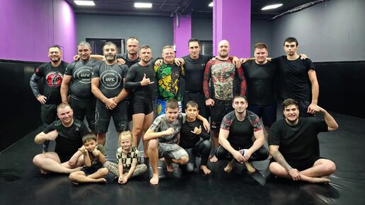 Интернетте барлығын соратын порно көру